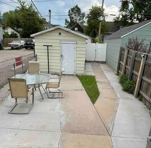 Little House Close To Hospital,downtown & Cfd * Cheyenne